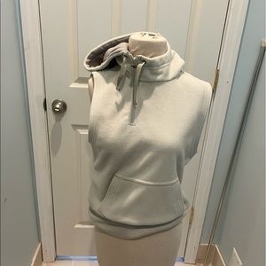 - **EASTERN MOUNTAIN SPORTS** fleece off white vest w/ hood & drawstring